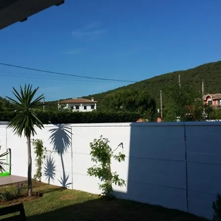 Barlovento Tres, Canos